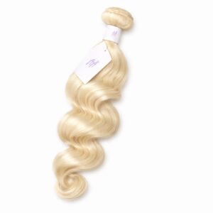 SINGLE PLATINUM BLONDE WAVY TEXTURE HAIR BUNDLE